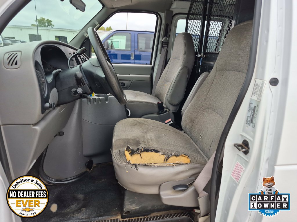 Used 2002 Ford E-150 and Econoline 150 RWD image 9