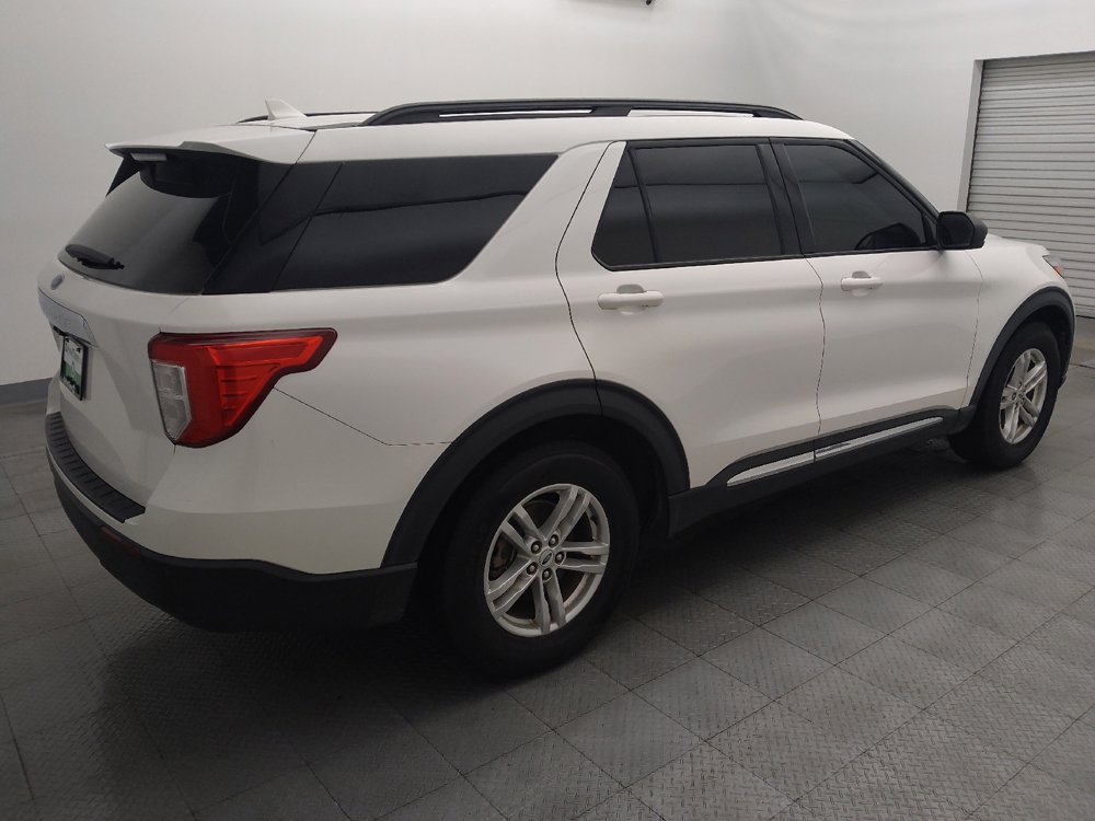 Used 2022 Ford Explorer XLT RWD image 10