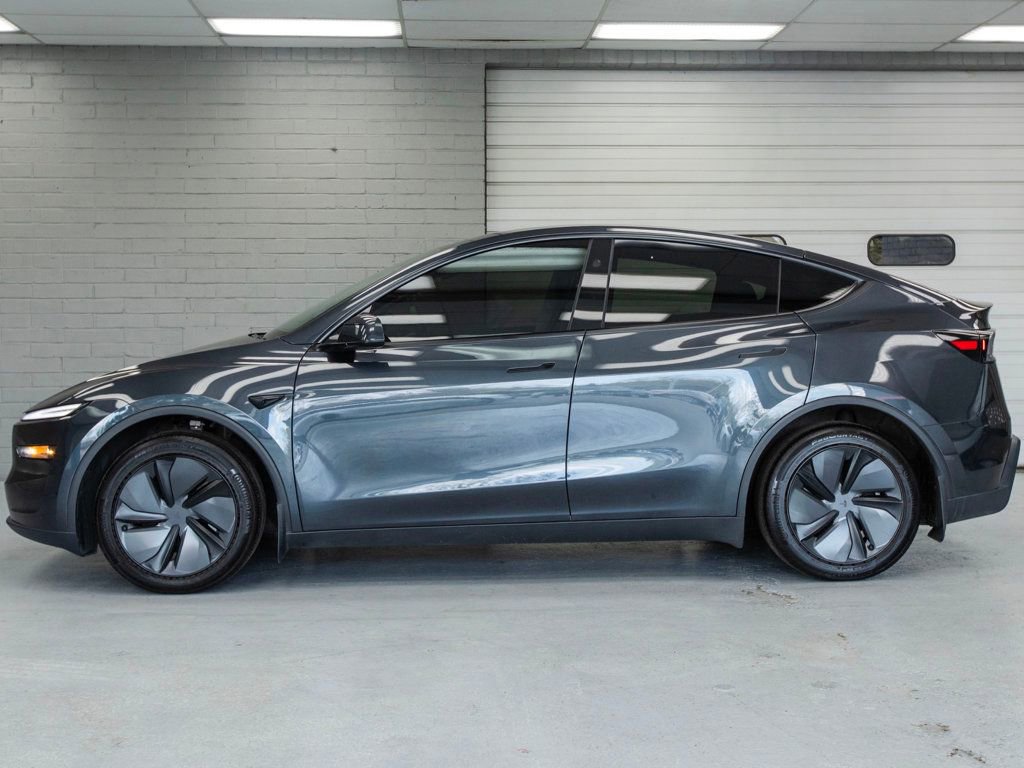 Used 2026 Tesla Model Y Long Range AWD/4WD image 6