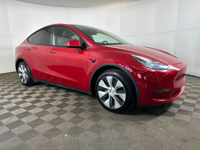 Used 2022 Tesla Model Y Long Range video 2