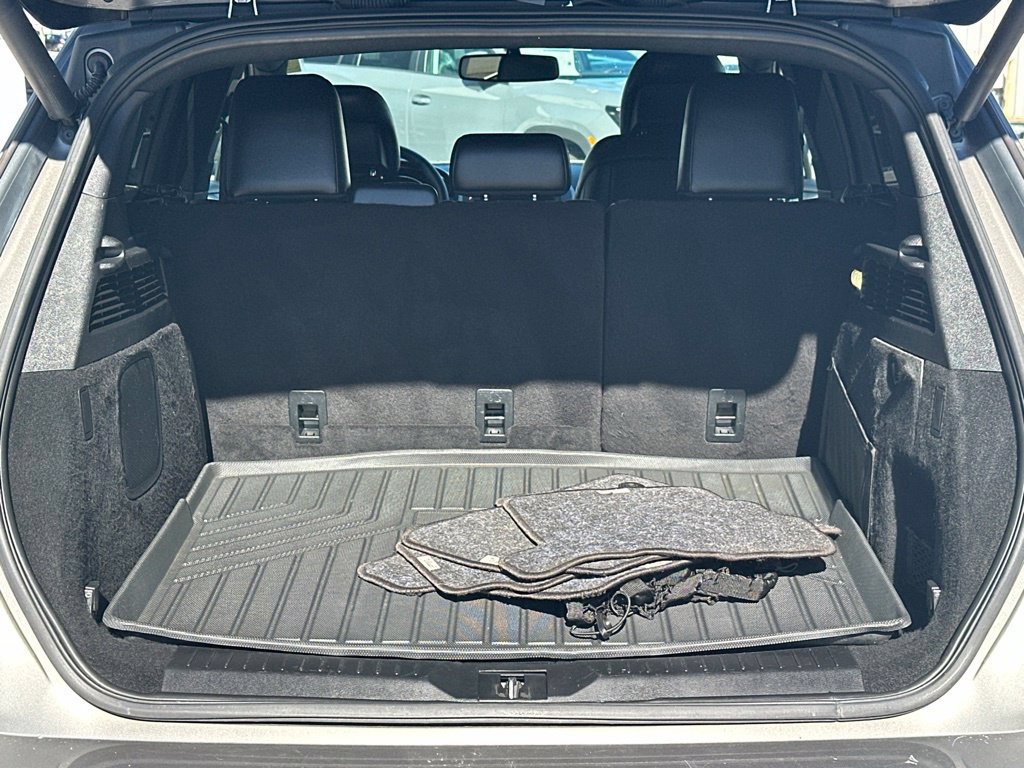 Used 2017 Lincoln MKC Premiere AWD/4WD image 28