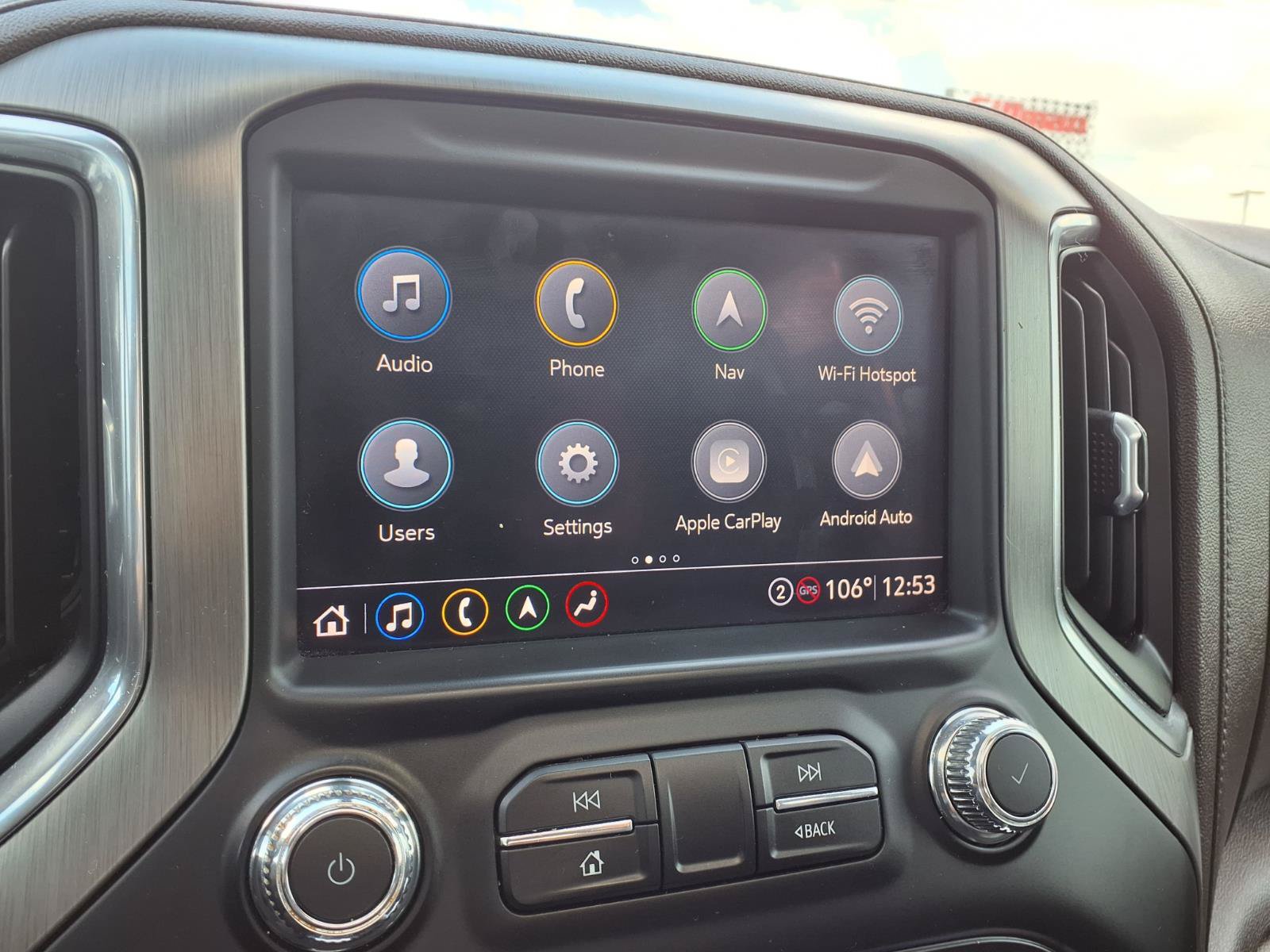 Used 2022 GMC Sierra 1500 Denali w/ Driver Alert Package II AWD/4WD image 7