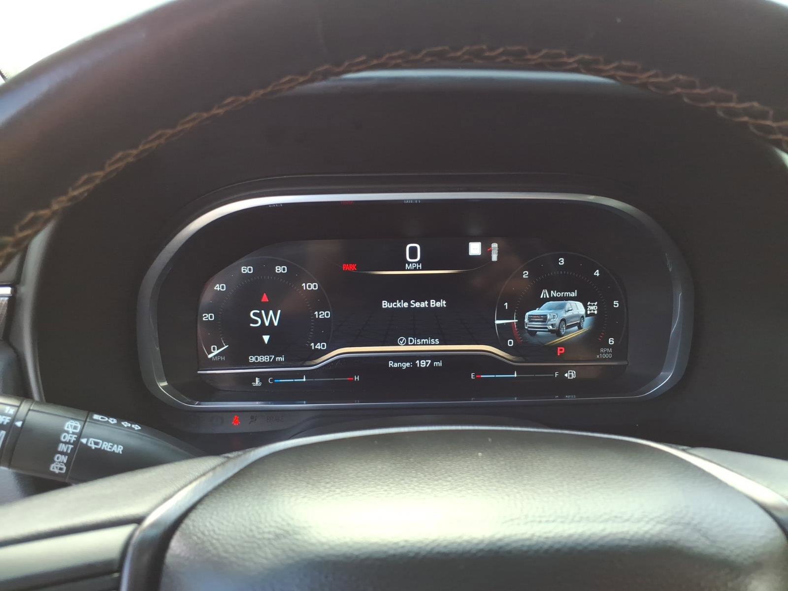 Used 2023 GMC Yukon XL AT4 w/ AT4 Premium Package image 21