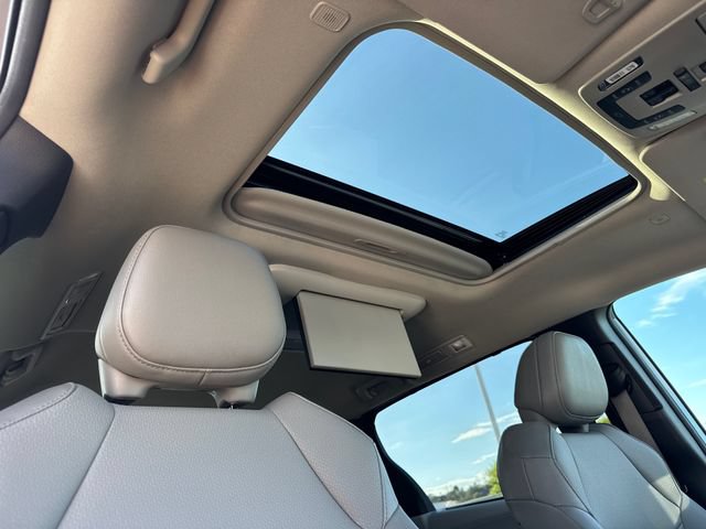 Certified 2025 Toyota Sienna XLE w/ XLE Plus Package AWD/4WD image 16