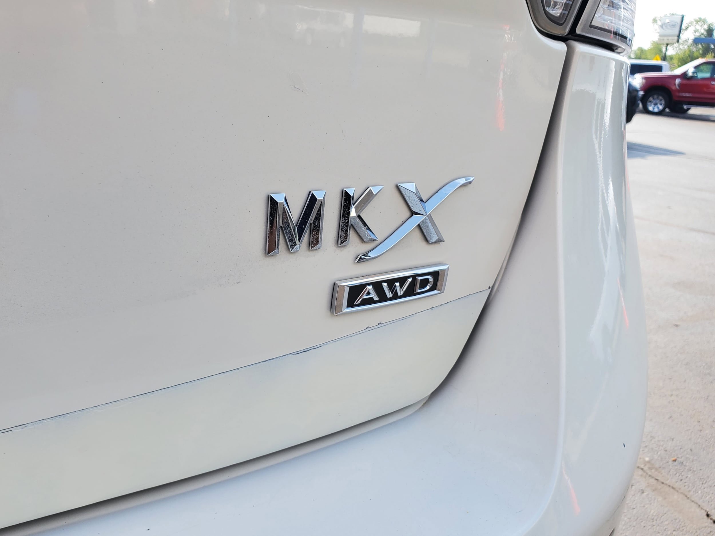 Used 2013 Lincoln MKX AWD image 9