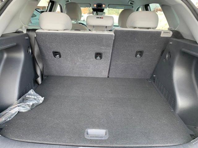 Used 2025 Hyundai Kona SEL image 26