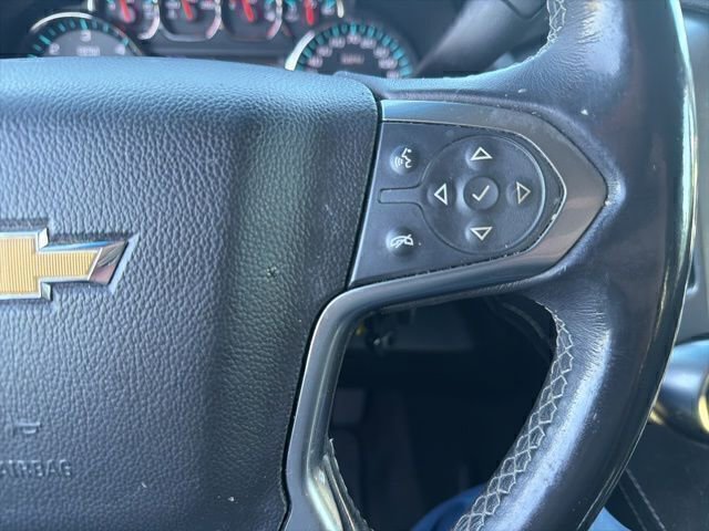 Used 2018 Chevrolet Suburban LS RWD image 10