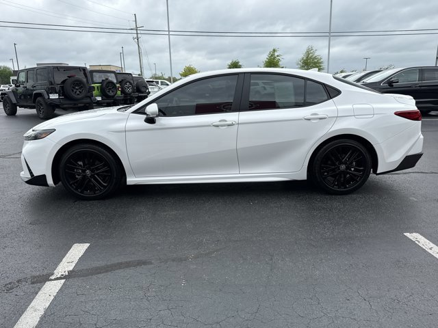 Used 2026 Toyota Camry SE w/ Convenience Package FWD image 10