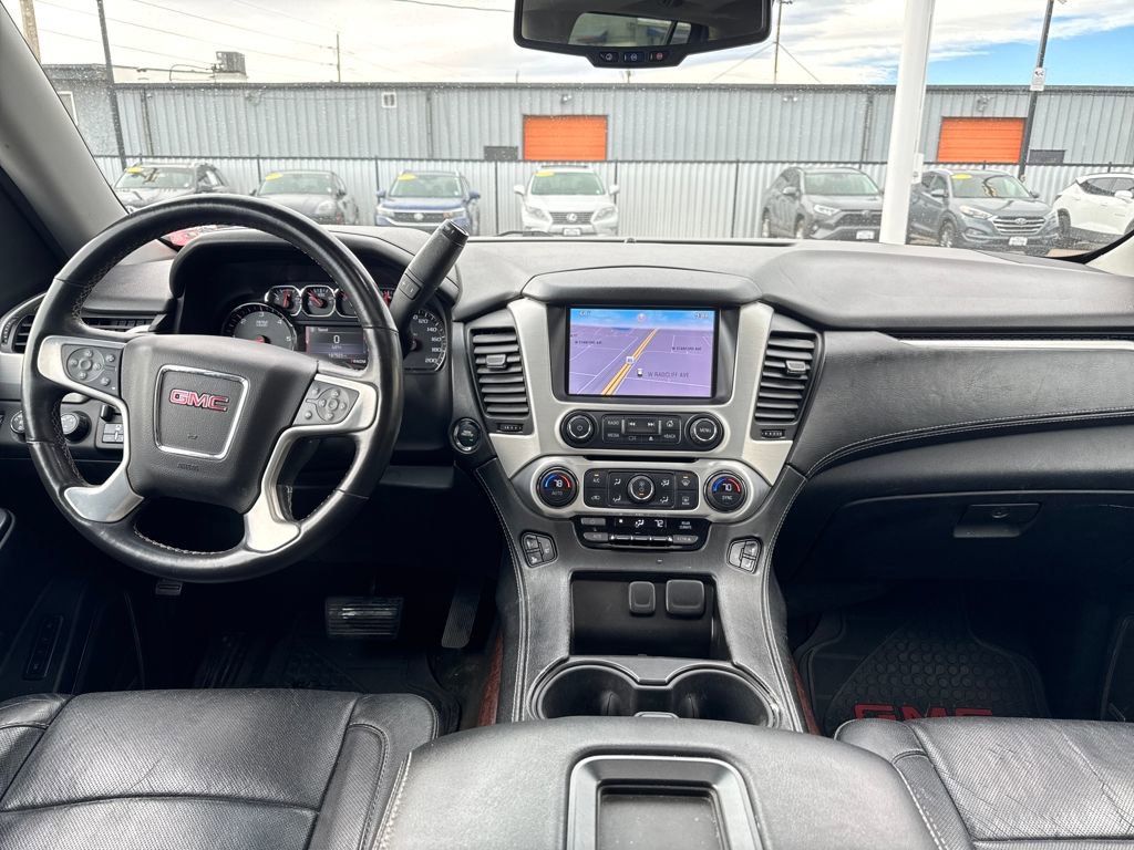 Used 2015 GMC Yukon XL SLT image 15