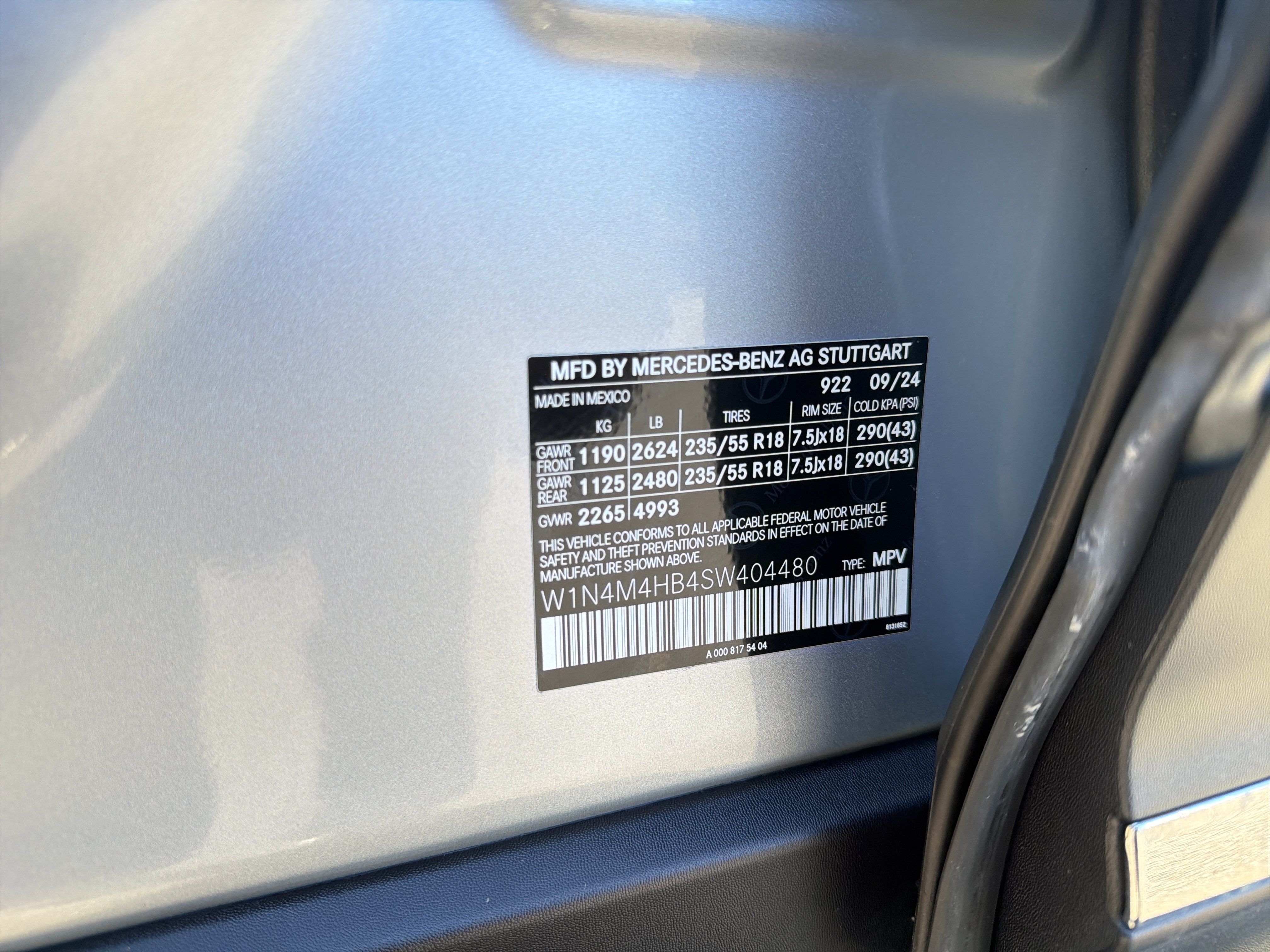 Certified 2025 Mercedes-Benz GLB 250 4MATIC image 31