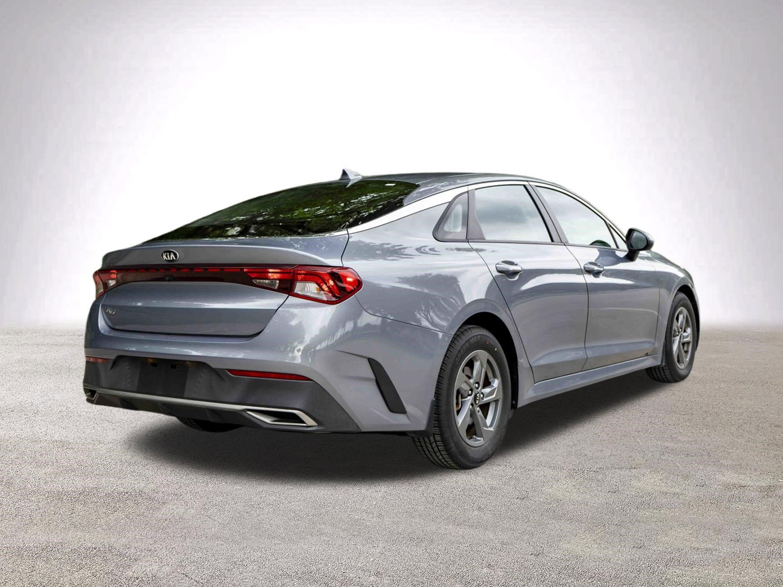 Used 2021 Kia K5 LX FWD image 9