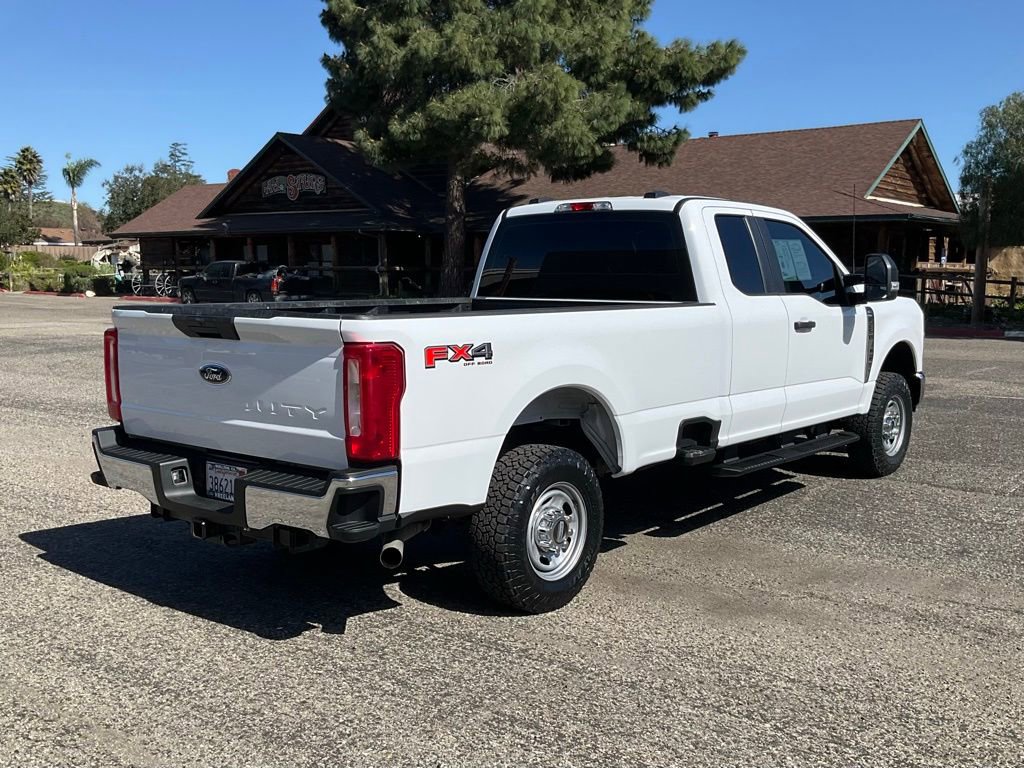 Used 2024 Ford F250 XL w/ FX4 Off-Road Package image 6