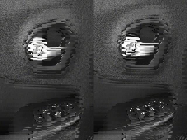 Used 2017 Jeep Cherokee Limited image 20