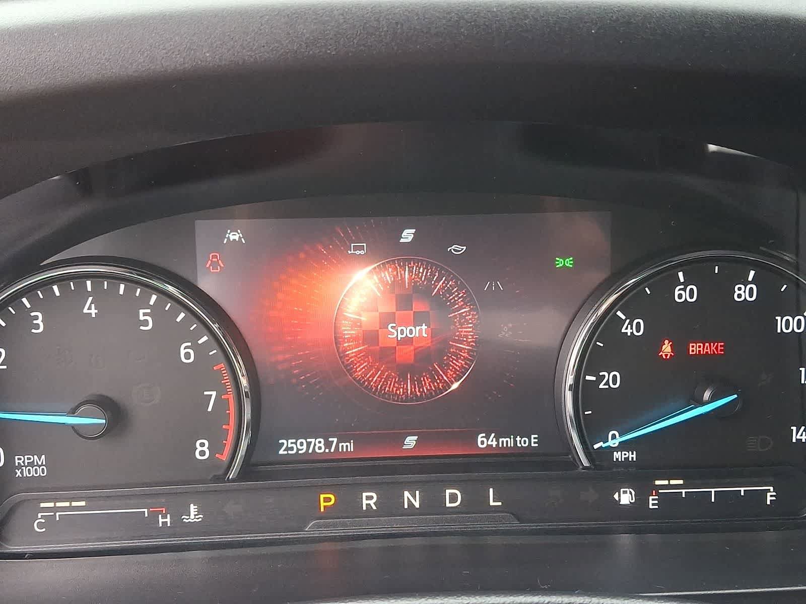 Used 2022 Ford Explorer XLT image 25