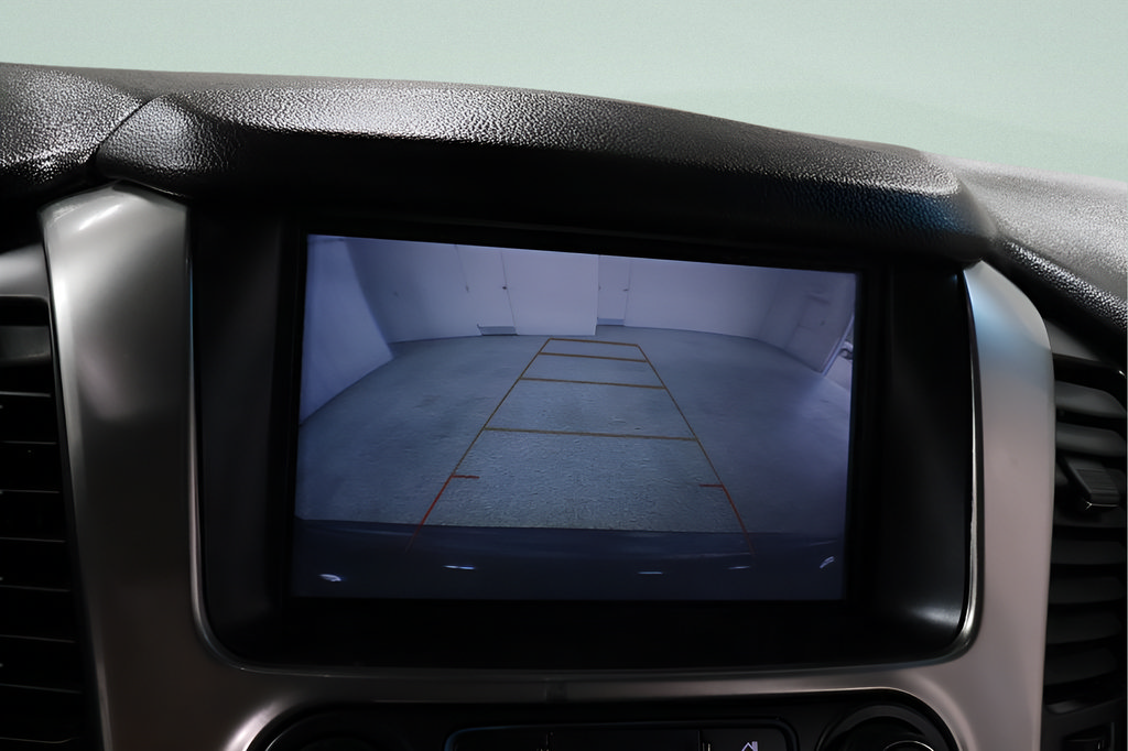 Used 2018 Chevrolet Tahoe LS AWD/4WD image 10