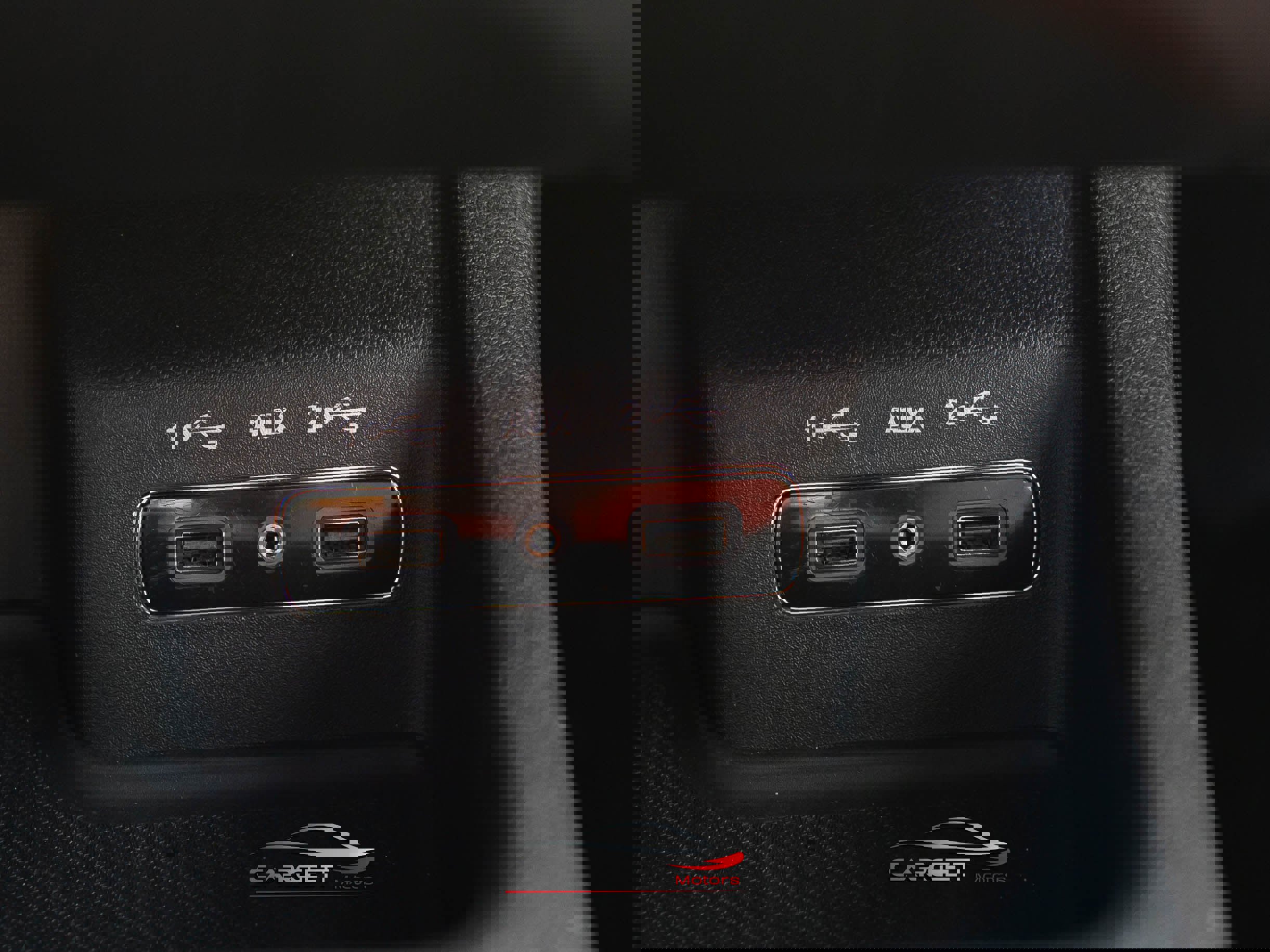 Used 2020 Dodge Durango R/T w/ Technology Group image 35