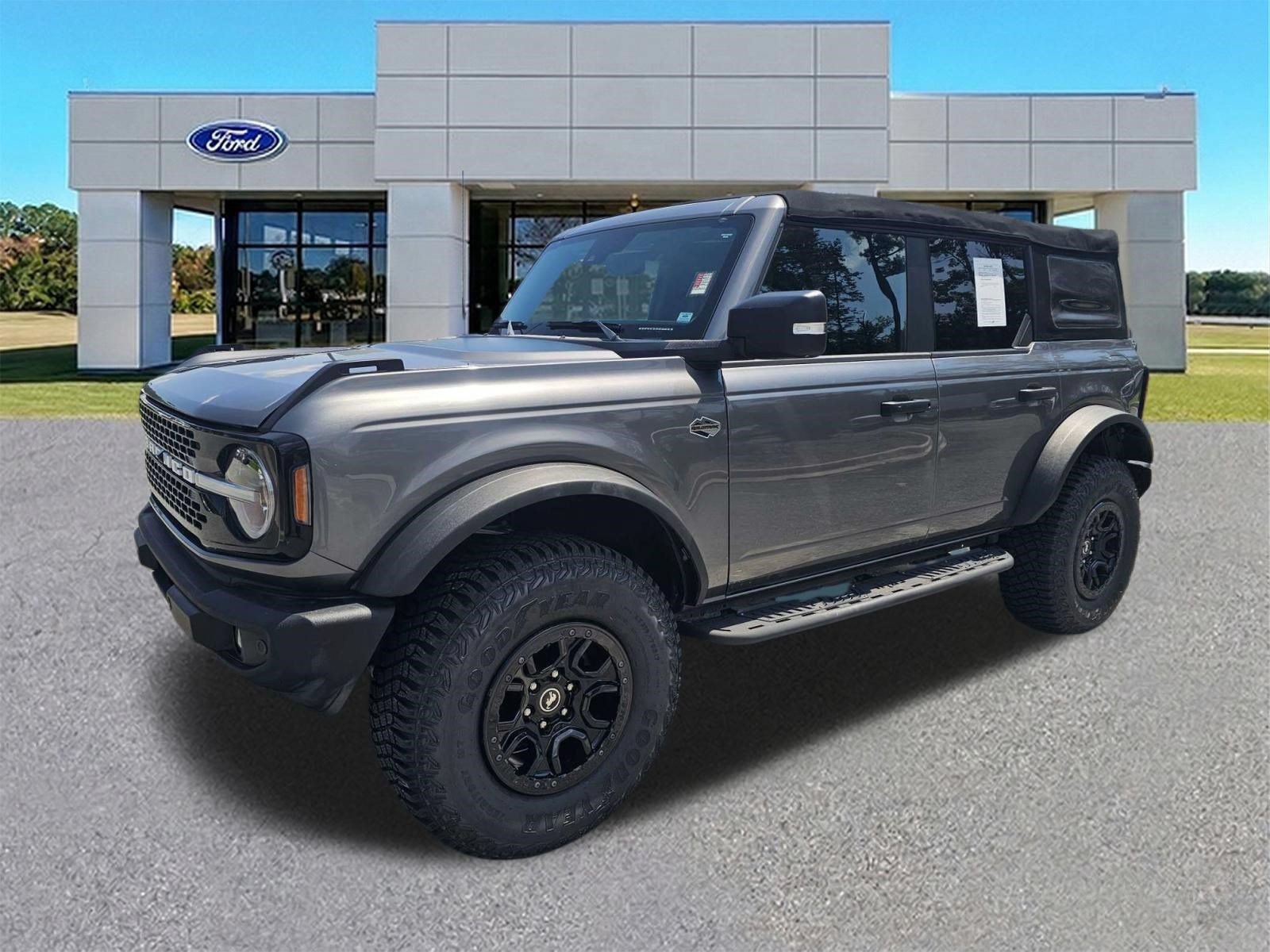 Certified 2022 Ford Bronco Wildtrak AWD/4WD image 8