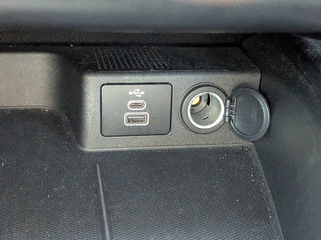 Used 2025 Ford Escape Active AWD/4WD image 23