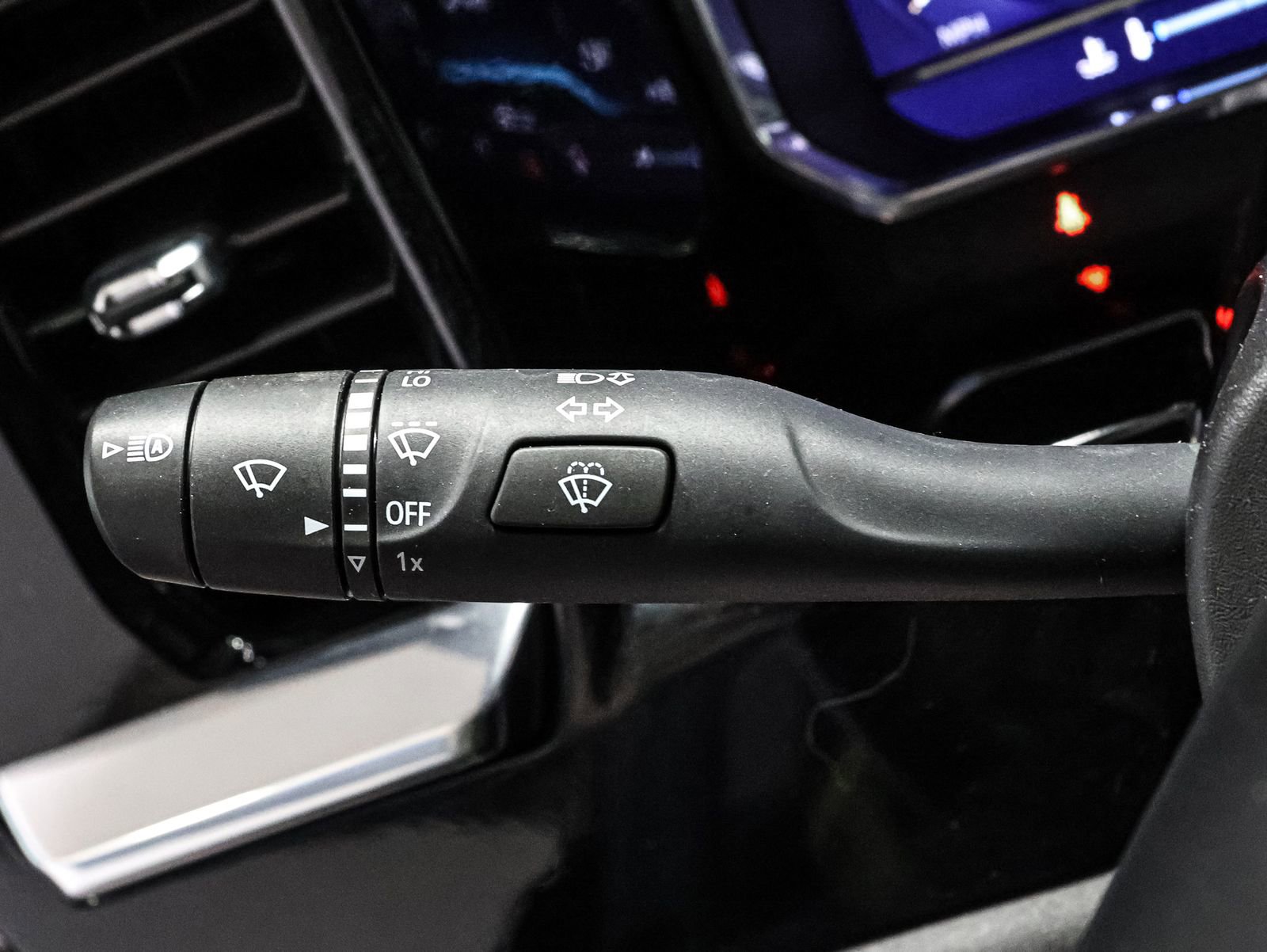 Certified 2024 Chevrolet Silverado 1500 RST w/ Convenience Package II image 34