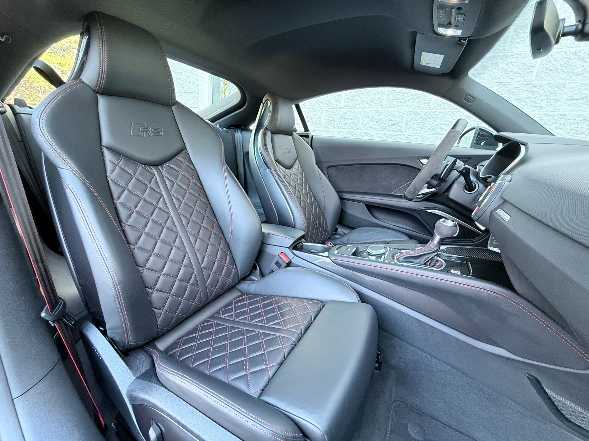 Used 2018 Audi TT RS w/ Dynamic Plus Package image 40