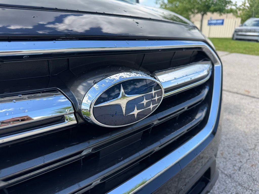 Used 2019 Subaru Outback 3.6R Touring AWD/4WD image 13