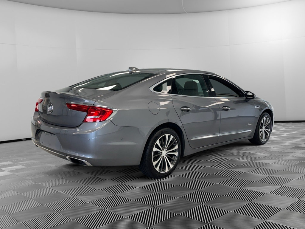 Used 2018 Buick LaCrosse Avenir w/ Driver Confidence Package #2 AWD/4WD image 8