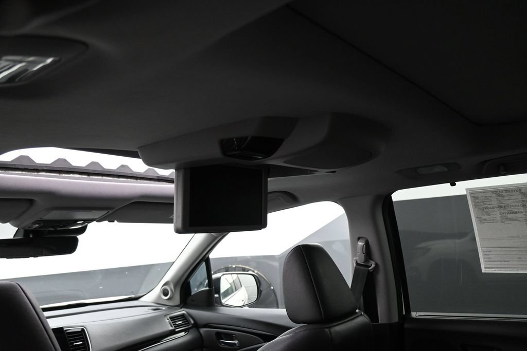 Used 2019 Honda Pilot Elite image 19
