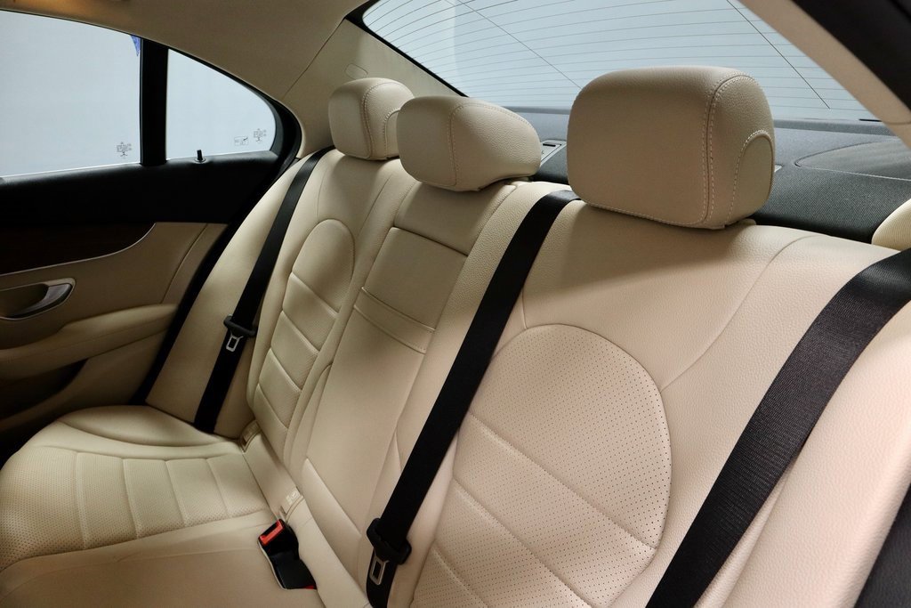 Used 2021 Mercedes-Benz C 300 4MATIC Sedan image 22