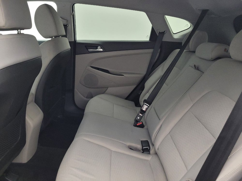 Used 2019 Hyundai Tucson Value FWD image 18