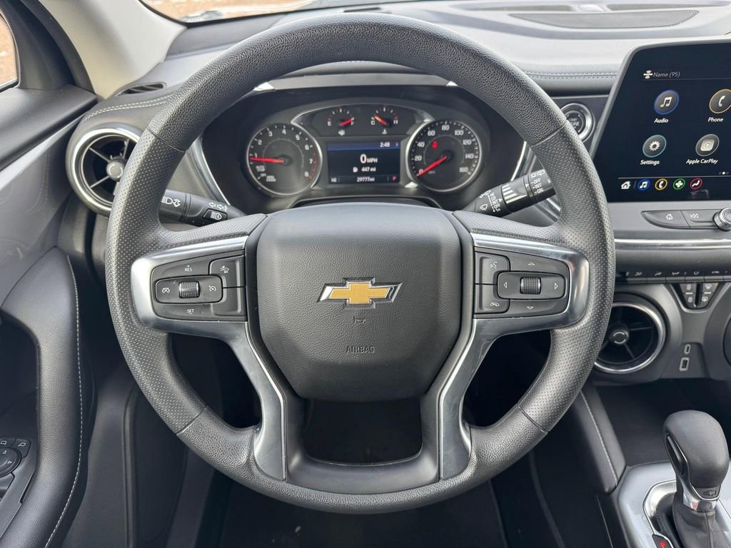 Used 2025 Chevrolet Blazer LT AWD/4WD image 11