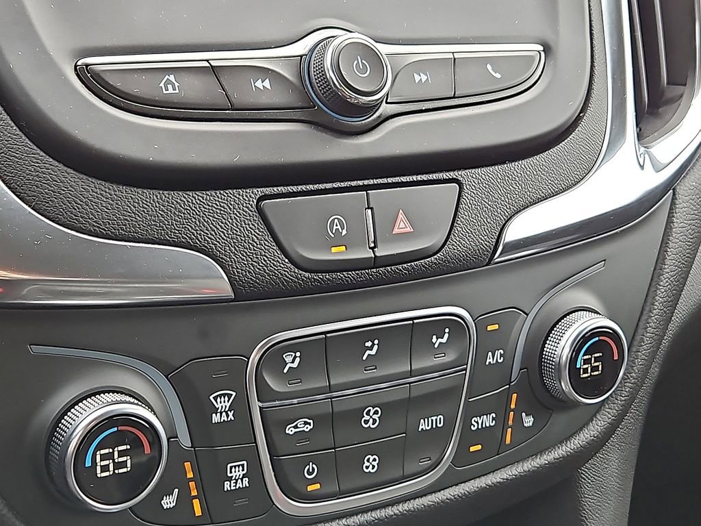 Used 2024 Chevrolet Equinox LT image 16