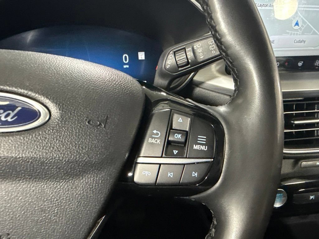 Used 2023 Ford Escape SE w/ PHEV Premium Package FWD image 24