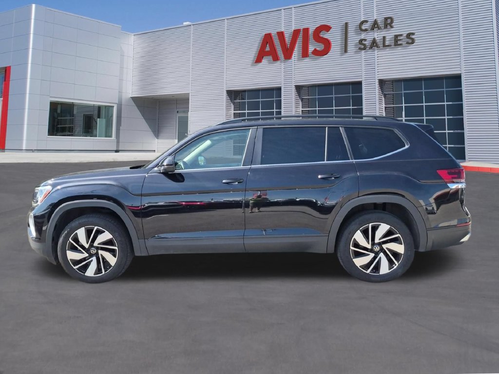 Used 2025 Volkswagen Atlas SE AWD/4WD image 10