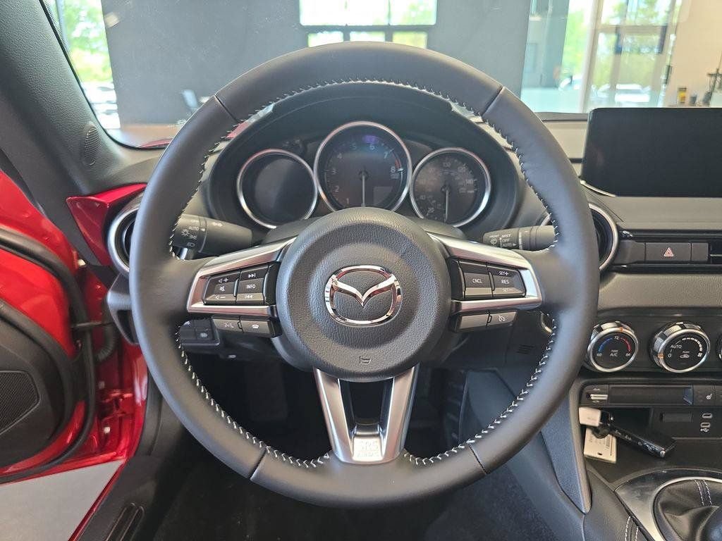 New 2026 MAZDA MX-5 Miata RF Grand Touring RWD image 21