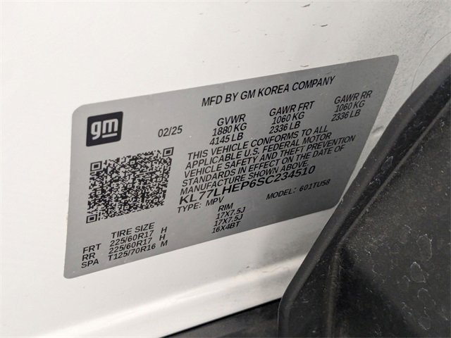 Used 2025 Chevrolet Trax LT w/ LT Convenience Package image 35