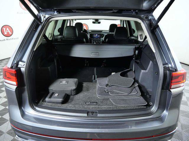 Used 2023 Volkswagen Atlas SEL Premium AWD/4WD image 10