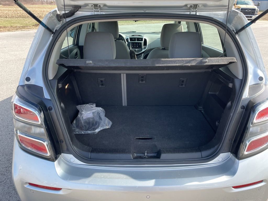Used 2020 Chevrolet Sonic LT image 25
