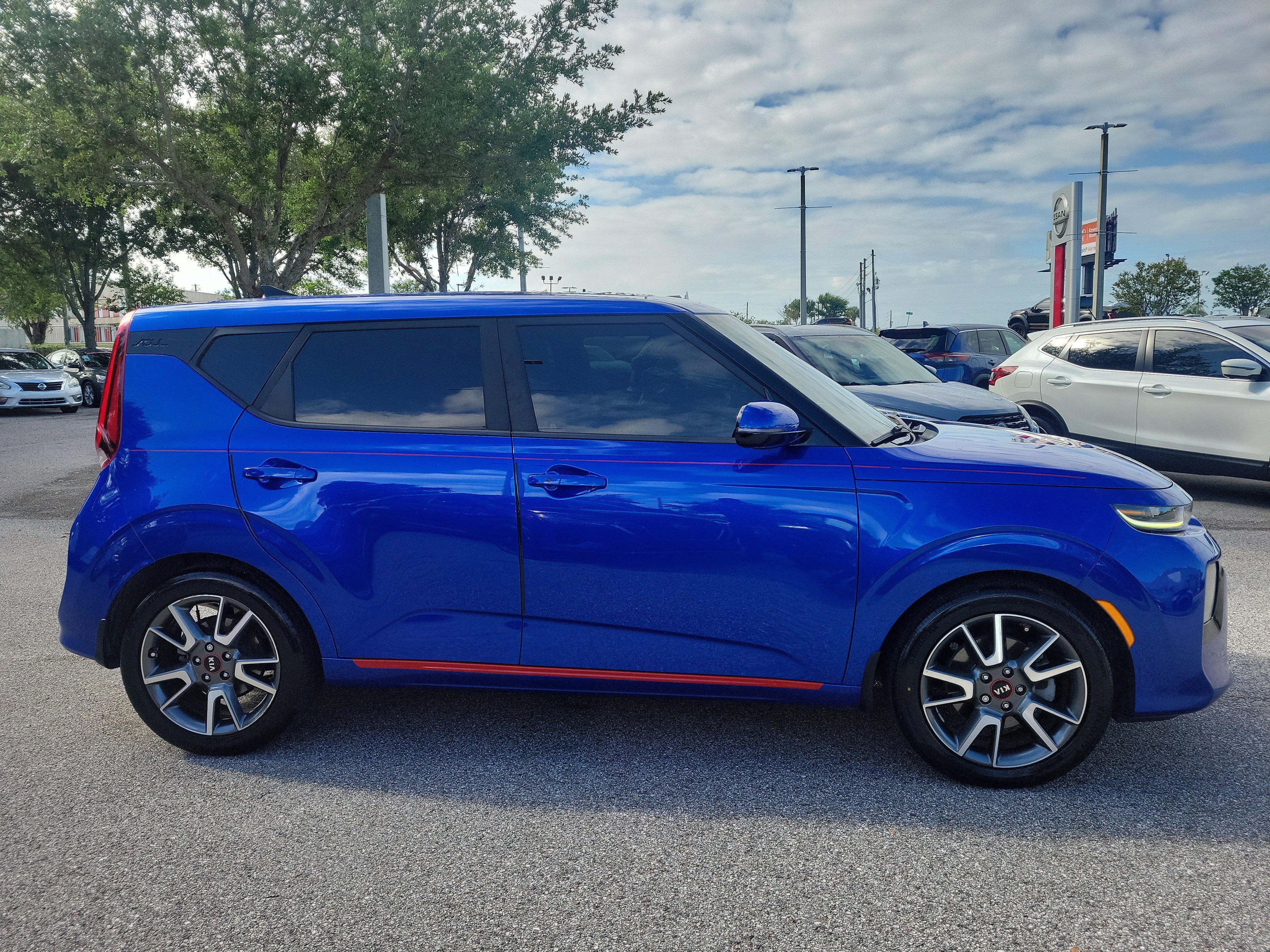 Used 2020 Kia Soul GT-Line Turbo FWD image 4