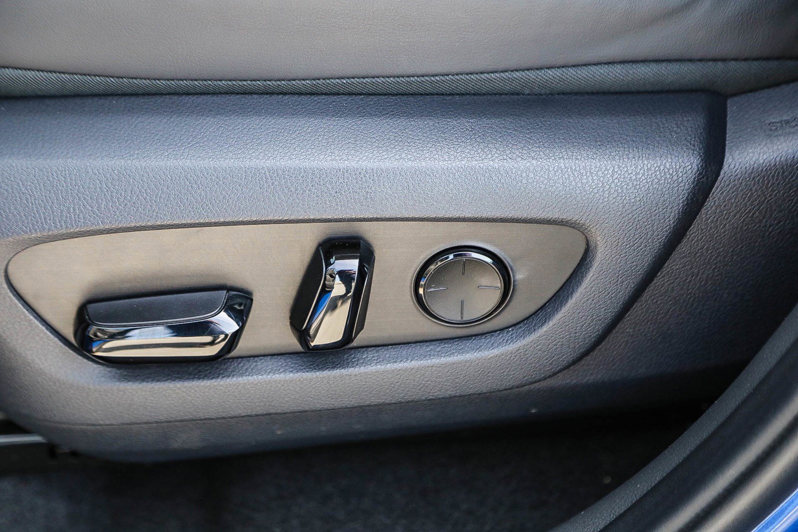 Used 2025 Lexus NX 350 AWD w/ Accessory Package (2T) image 19