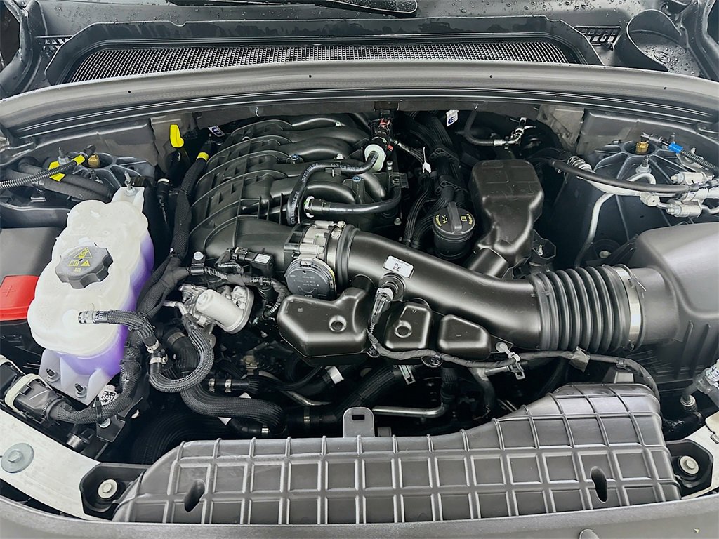 New 2025 Jeep Grand Cherokee L Overland w/ Luxury Tech Group IV image 18