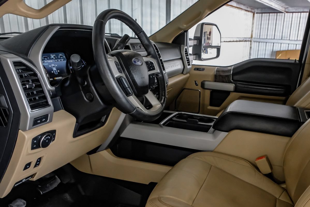 Used 2019 Ford F250 Lariat w/ Lariat Ultimate Package AWD/4WD image 14