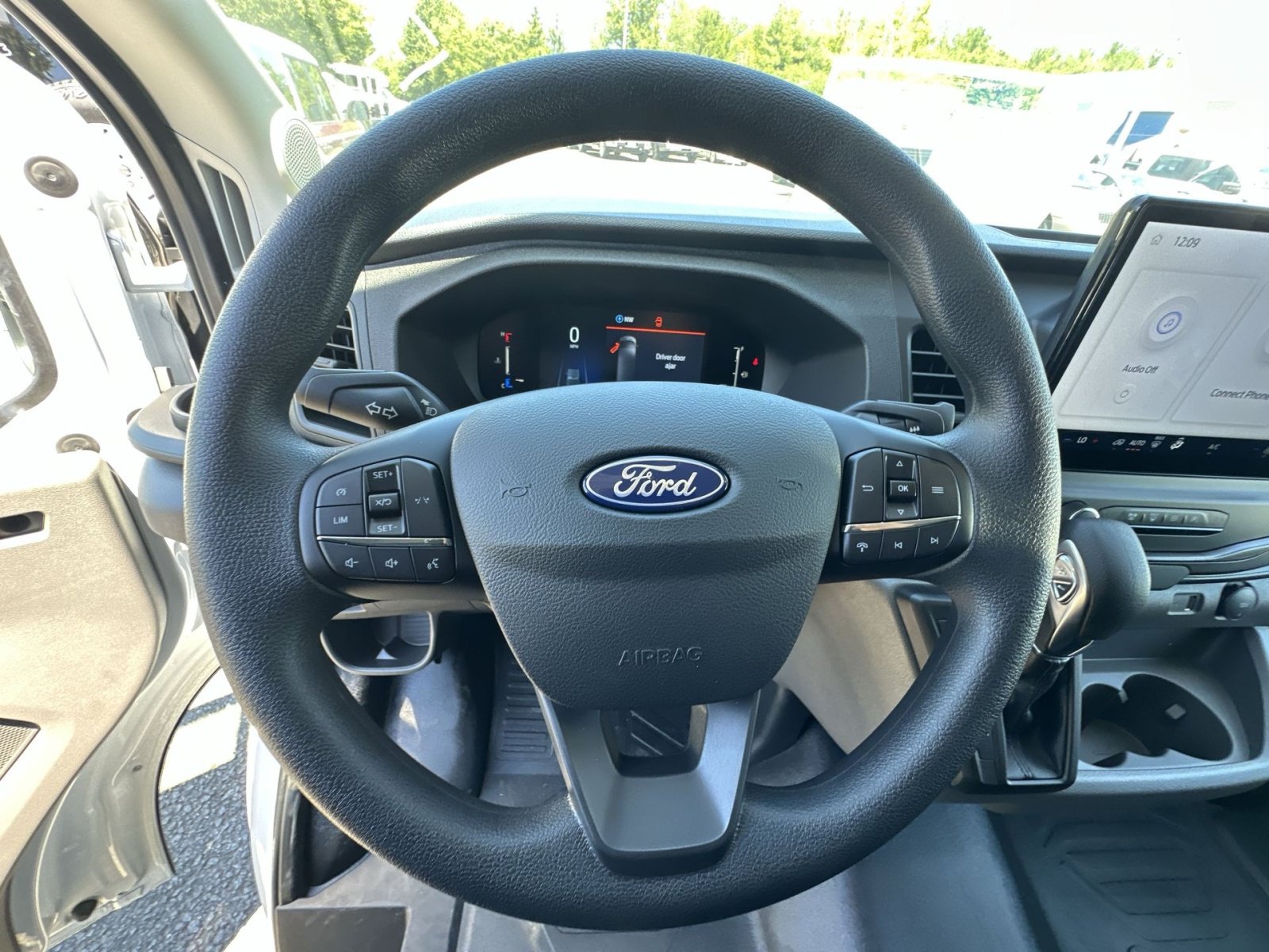 New 2026 Ford Transit 250 148 Medium Roof w/ Load Area Protection Package RWD image 24