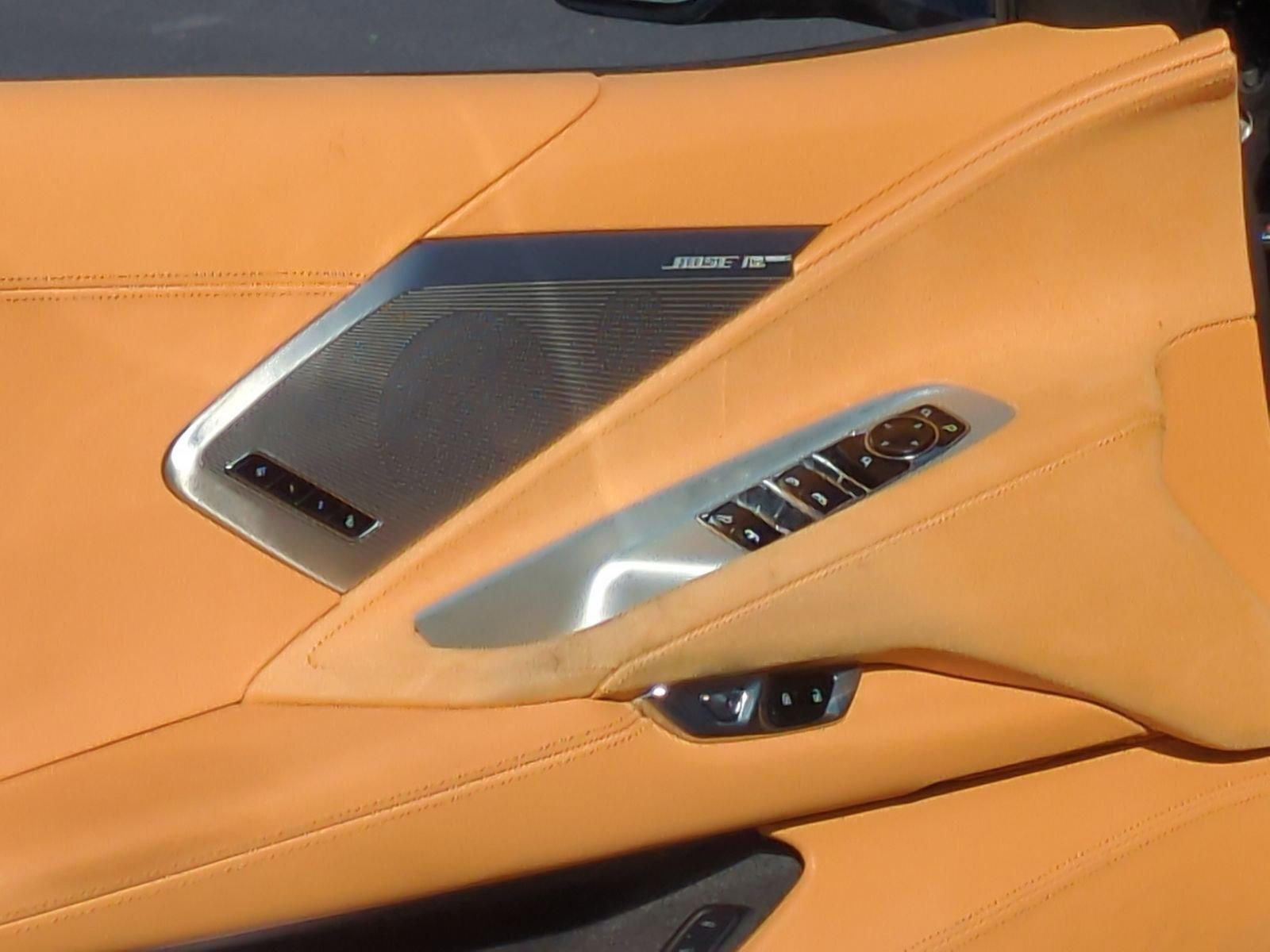 Used 2021 Chevrolet Corvette Stingray Premium Conv w/ Z51 Performance Package image 14