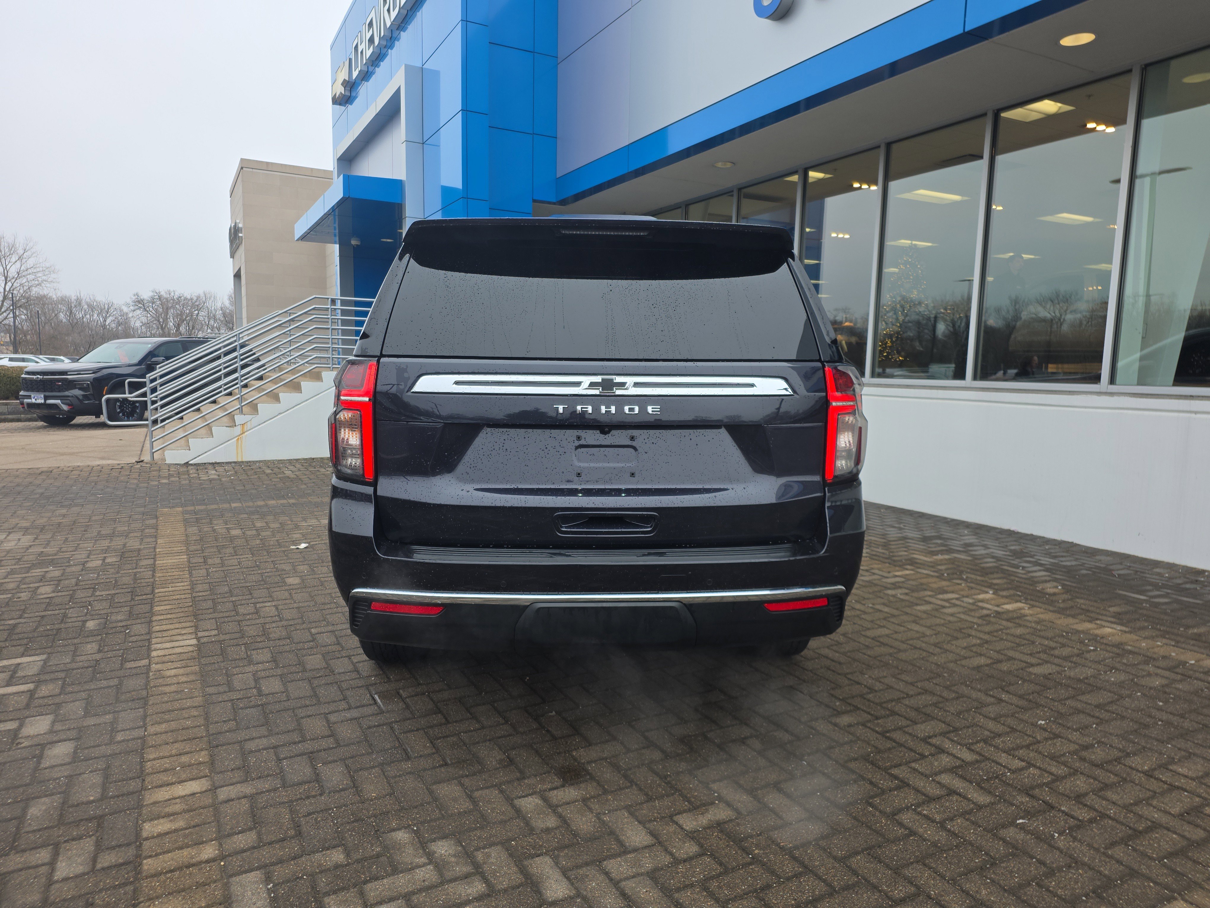 Used 2024 Chevrolet Tahoe LS image 4