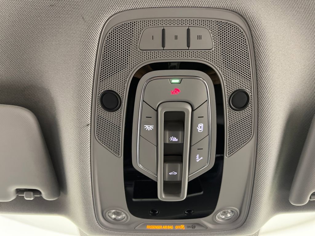 Used 2020 Audi Q5 Prestige image 29