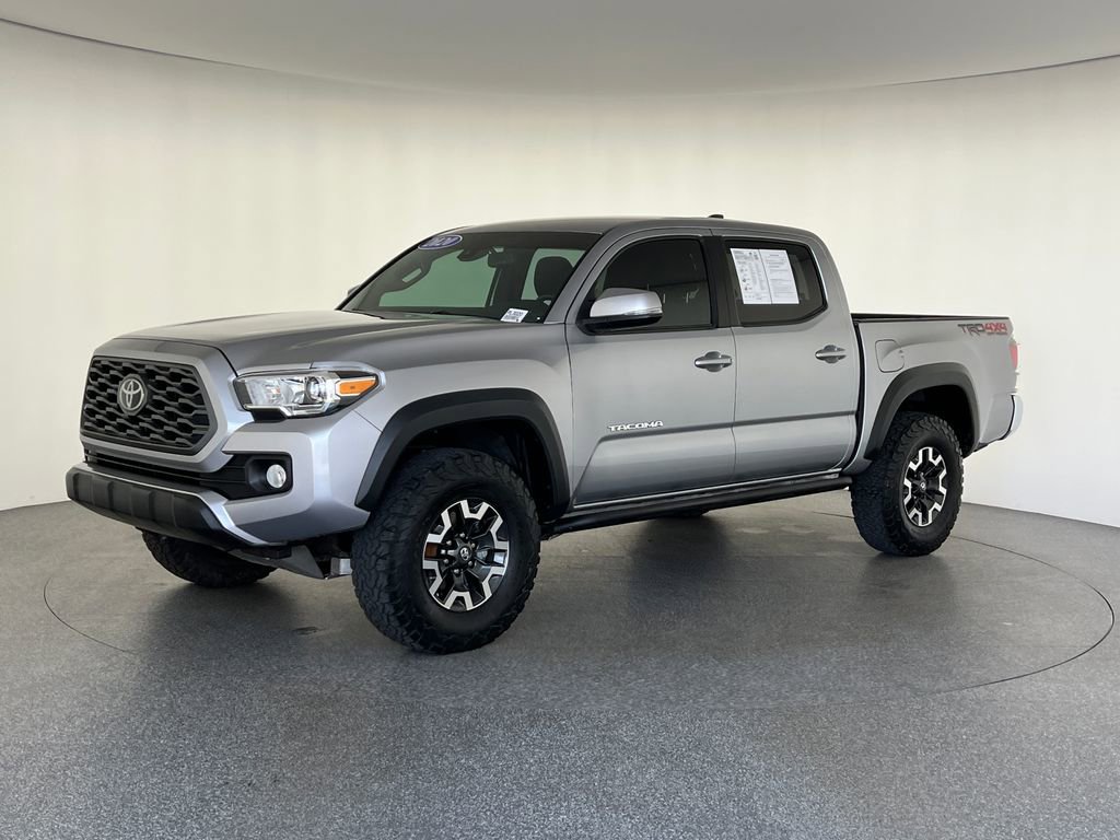 Used 2020 Toyota Tacoma TRD Off-Road AWD/4WD image 9
