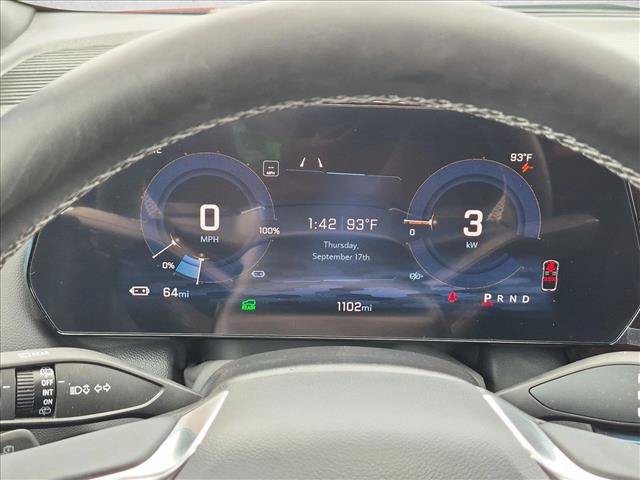 Used 2024 Chevrolet Equinox EV LT FWD image 16