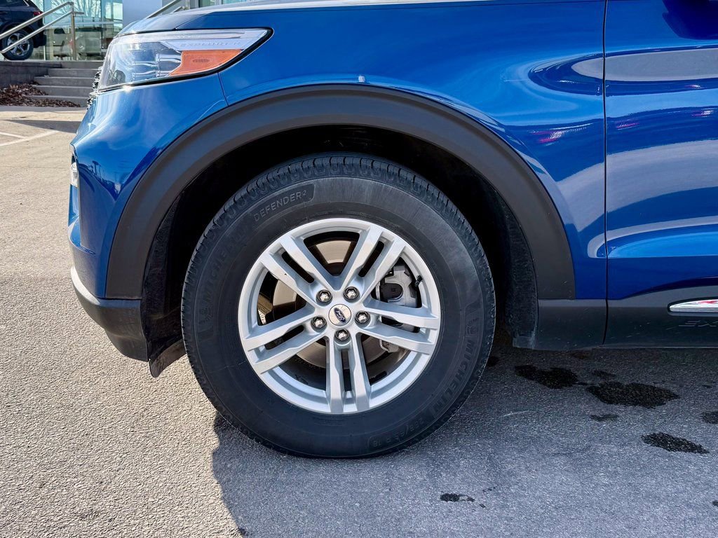 Certified 2023 Ford Explorer XLT w/ Equipment Group 202A image 26