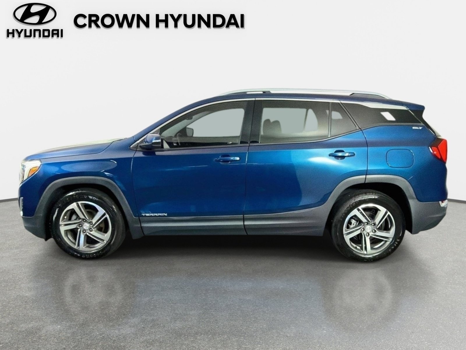 Used 2021 GMC Terrain SLT FWD image 9