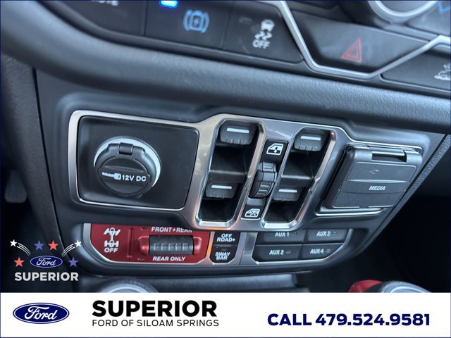 Used 2024 Jeep Wrangler Unlimited Rubicon 4xe w/ Technology Group AWD/4WD image 37